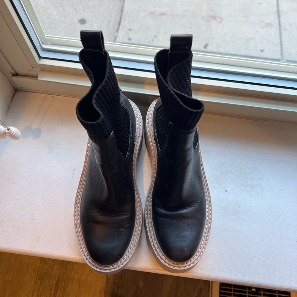 Dolce Vita Women's Hoven H2O Lug-Sole Boots - Picture 4 of 8